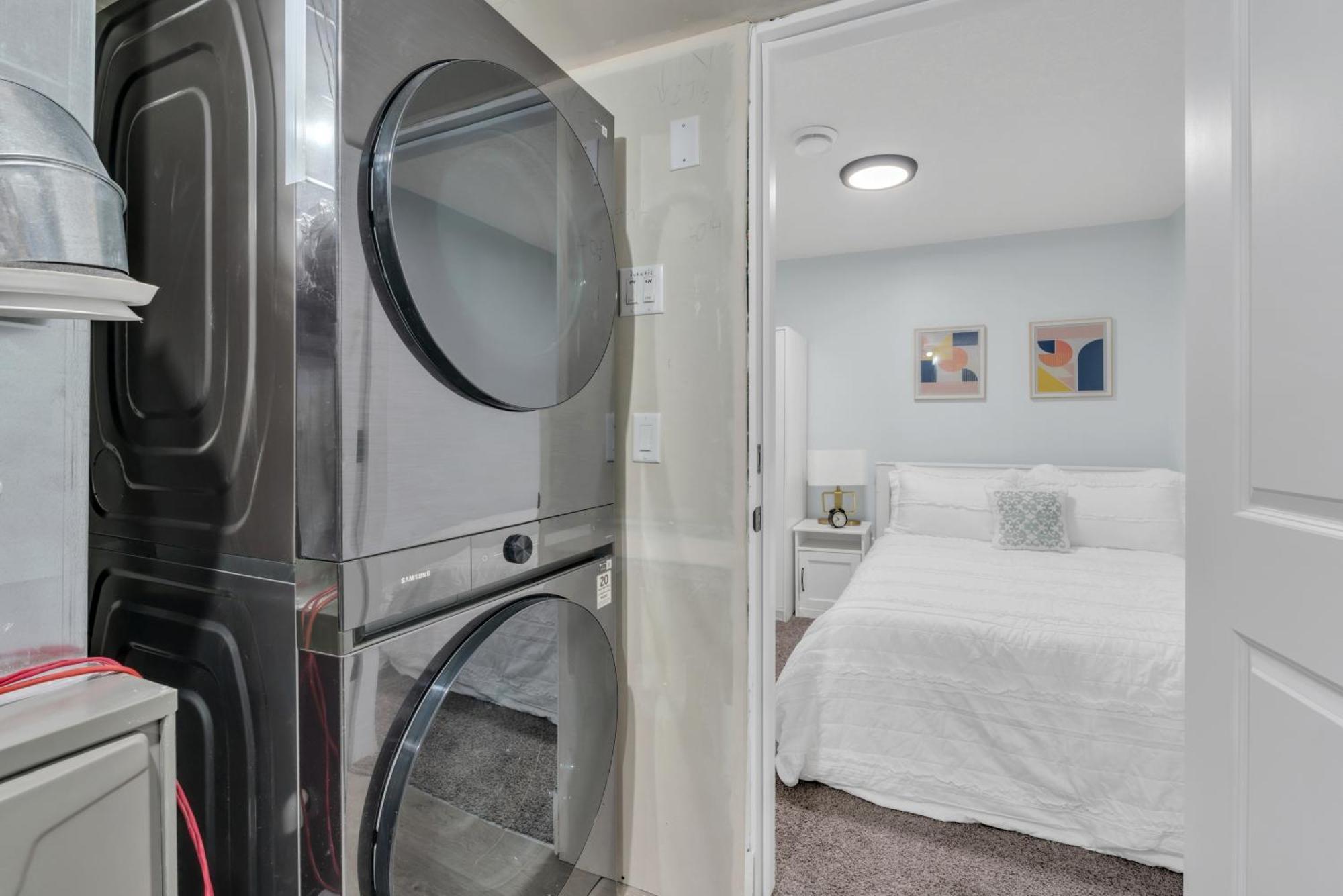 You Will Love This 2Br Guest Suite In Se Calgary Exterior photo