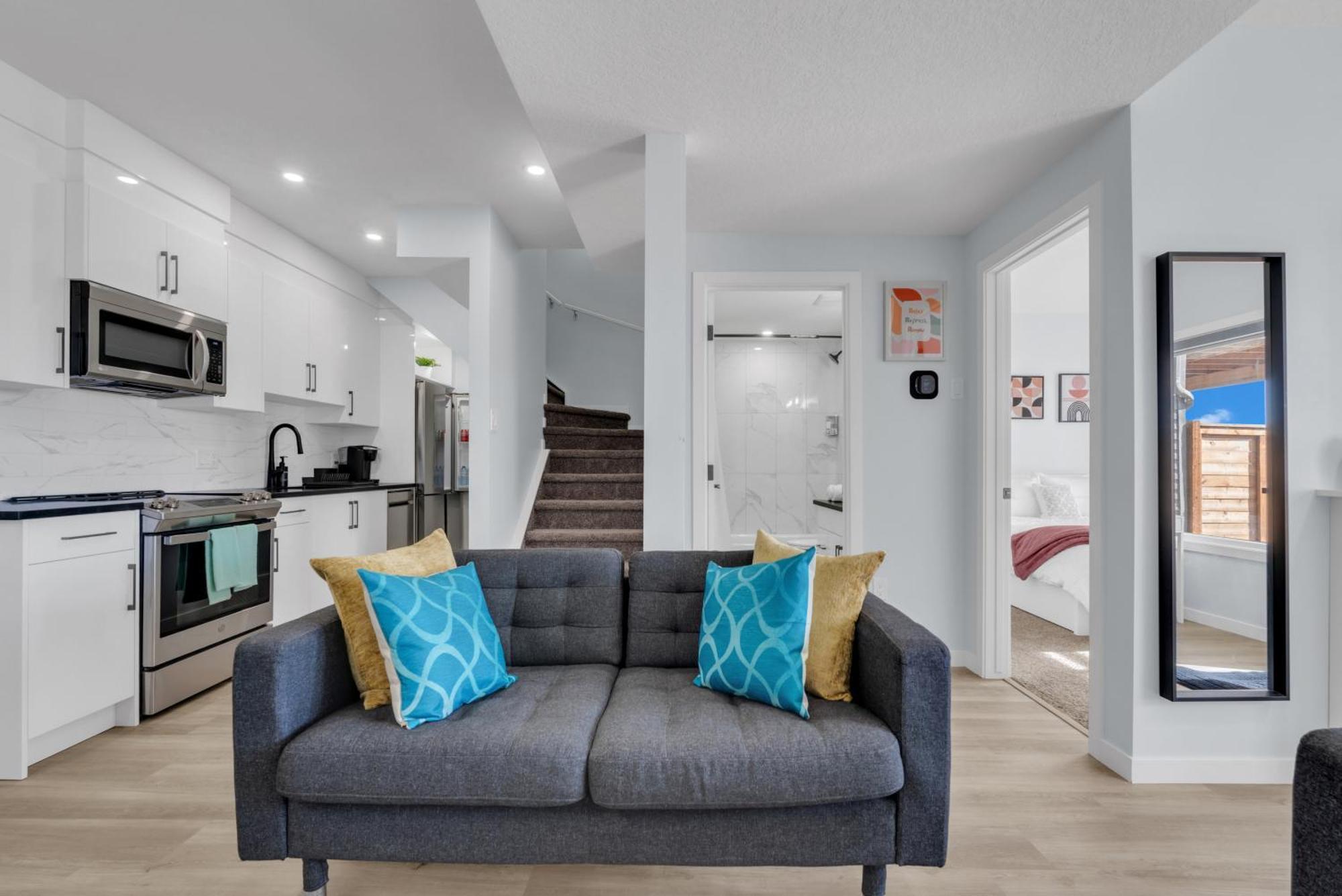 You Will Love This 2Br Guest Suite In Se Calgary Exterior photo